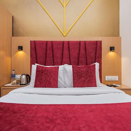 Hotel Priceless Suite Bombay Exhibition Centre Goregaon West Mumbai Exterior photo