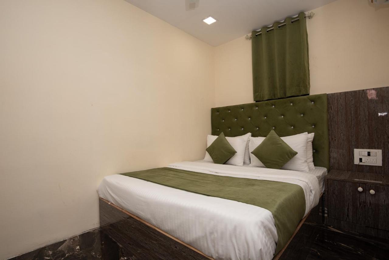 Hotel Priceless Suite Bombay Exhibition Centre Goregaon West Mumbai Exterior photo